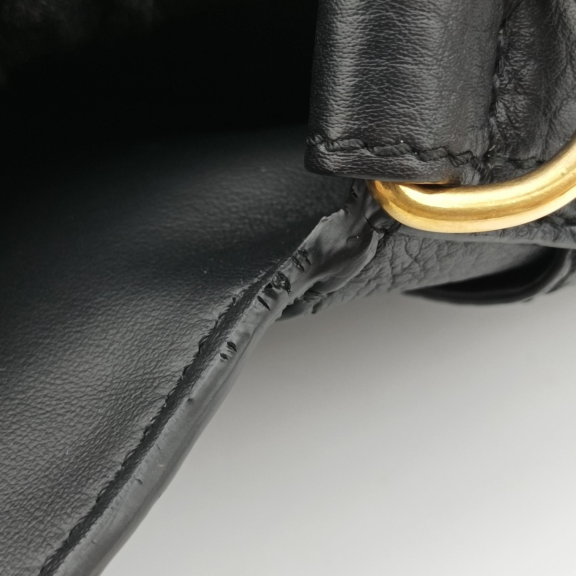 Vintage Fendi Baguette Black Leather 7VA472 shoulderbag | stylenewstar