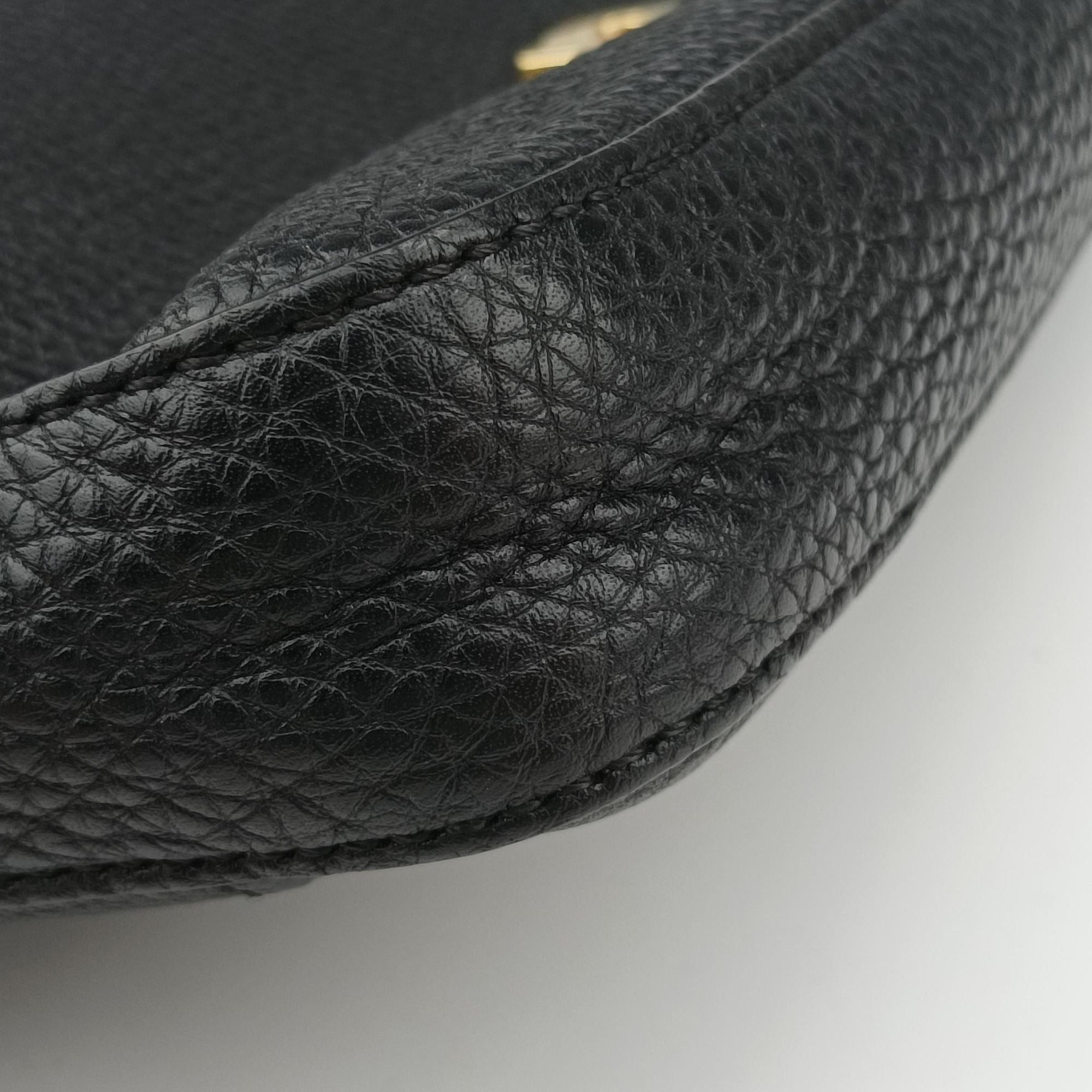 Vintage Fendi Baguette Black Leather 7VA472 shoulderbag | stylenewstar