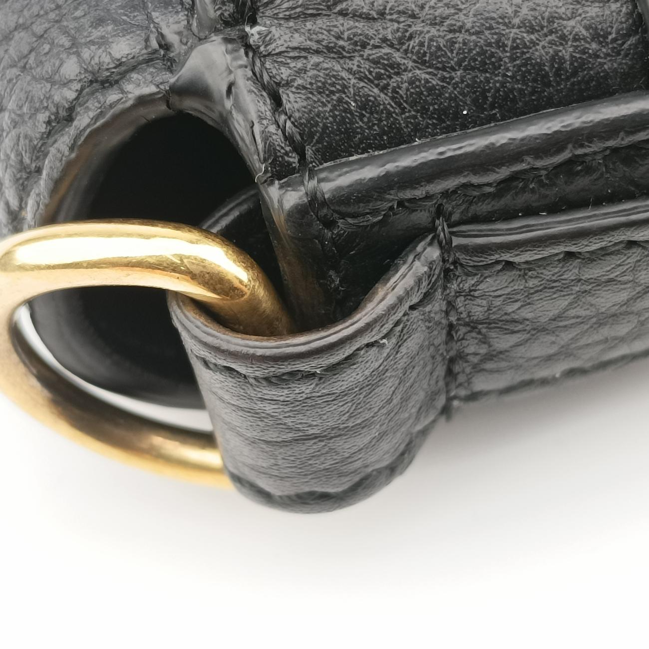 Pre-owned Fendi Baguette Black Leather 7VA472 shoulderbag | stylenewstar