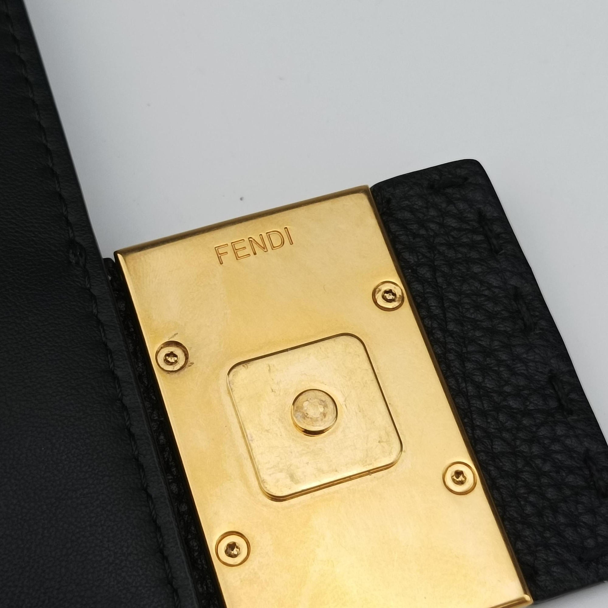 Vintage Fendi Baguette Black Leather 7VA472 shoulderbag | stylenewstar
