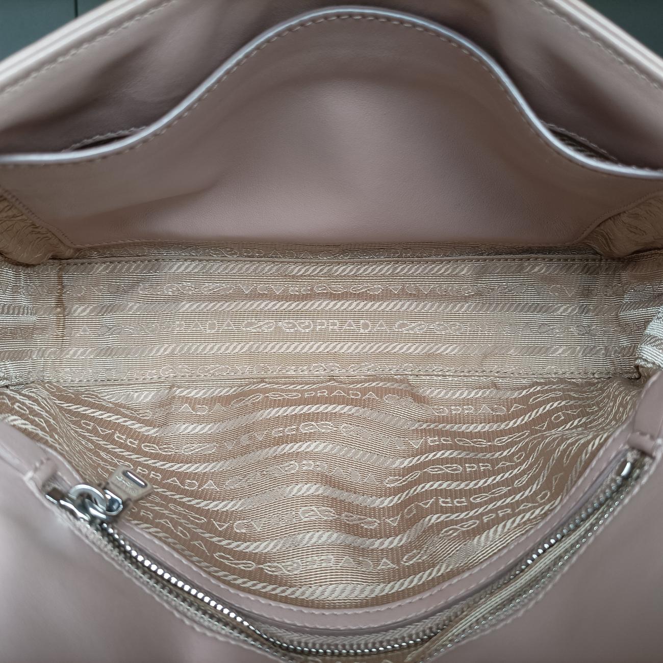 Pre-owned Prada Diagramme Pink Leather 1BD107 shoulderbag | stylenewstar