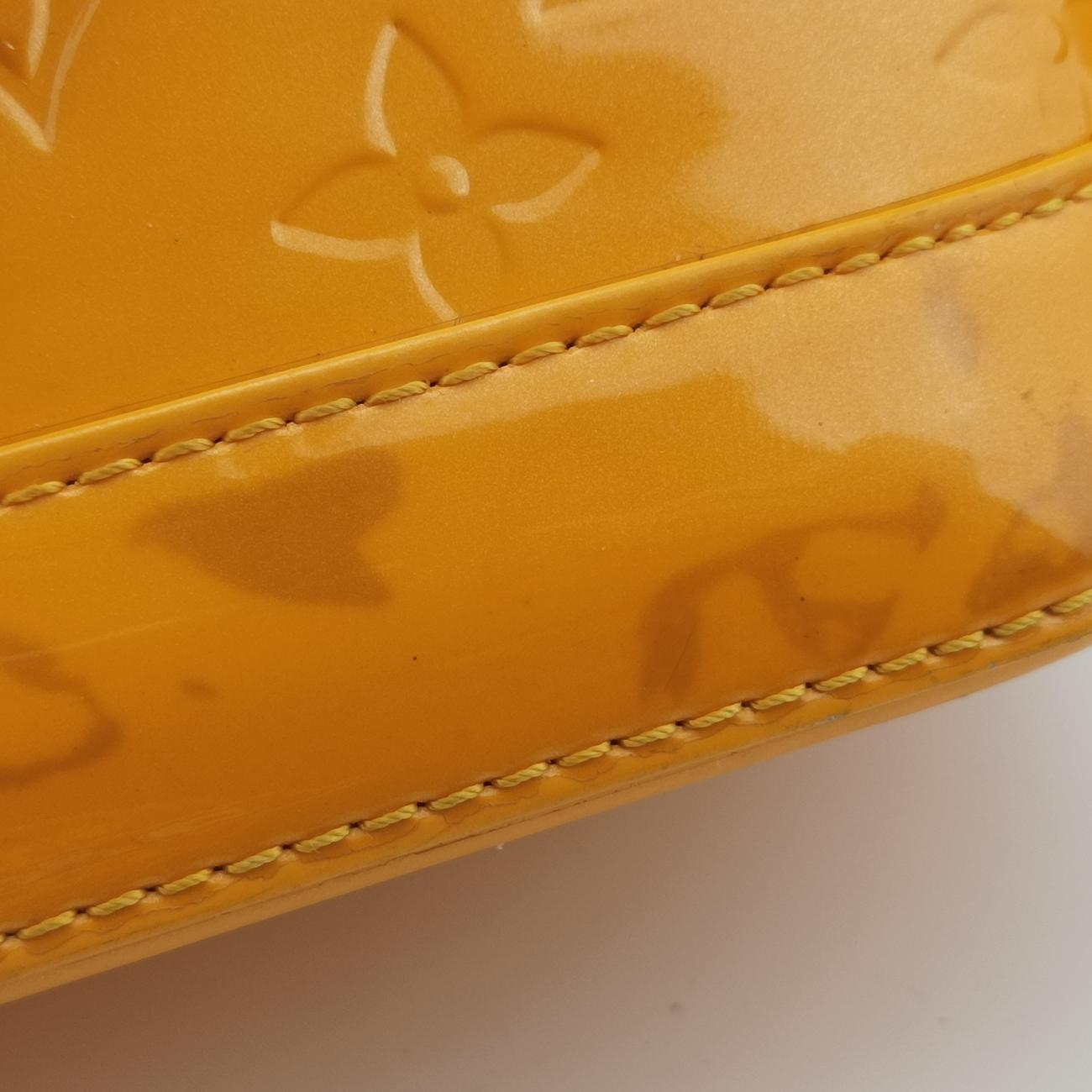 Pre-owned Louis Vuitton Alma BB Olive Vernis M91584 shoulderbag | stylenewstar