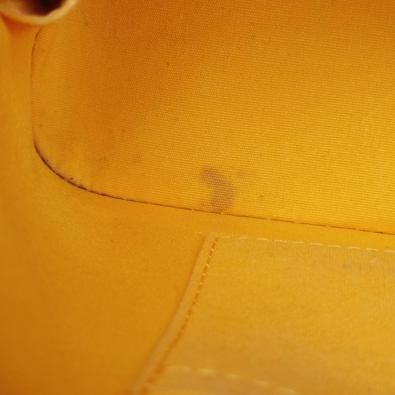 Pre-owned Louis Vuitton Alma BB Olive Vernis M91584 shoulderbag | stylenewstar