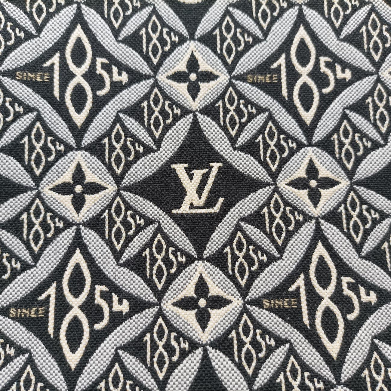 Pre-owned Louis Vuitton On the Go GM Gris Jacquard M57207 shoulderbag | stylenewstar