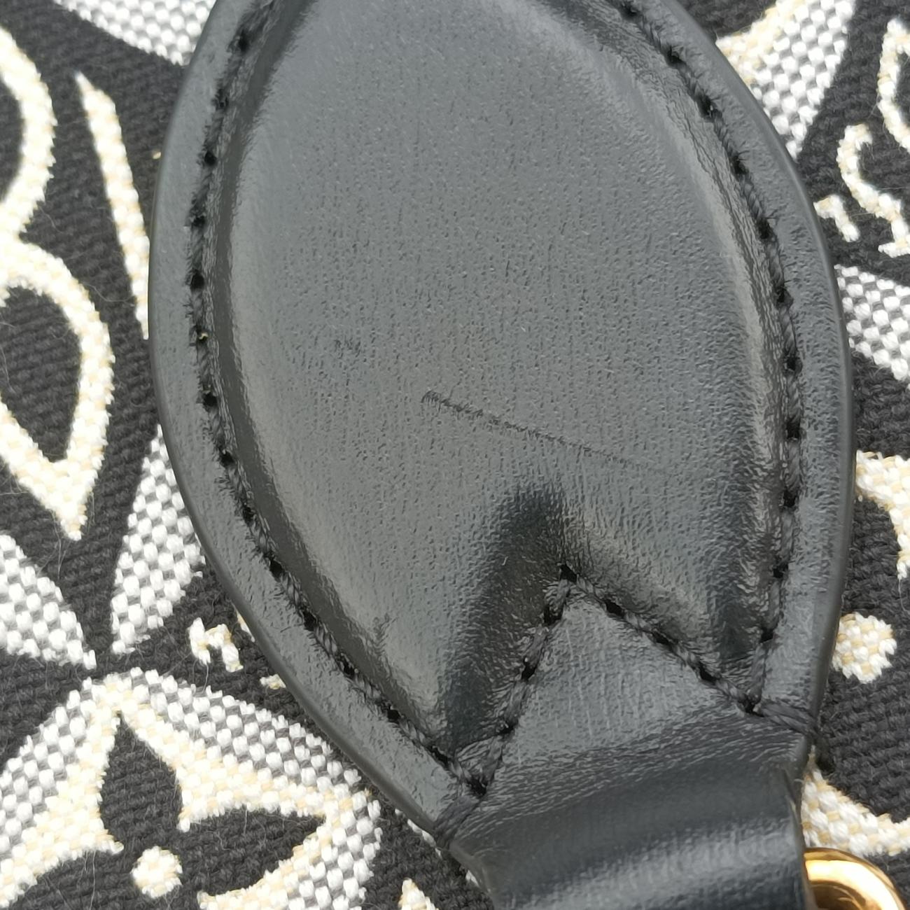 Pre-owned Louis Vuitton On the Go GM Gris Jacquard M57207 shoulderbag | stylenewstar