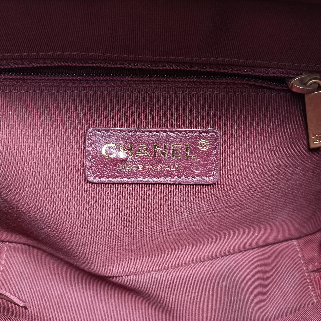 Pre-owned Chanel Coco Boy Camera Case Golden lambskin A92655 shoulderbag | stylenewstar