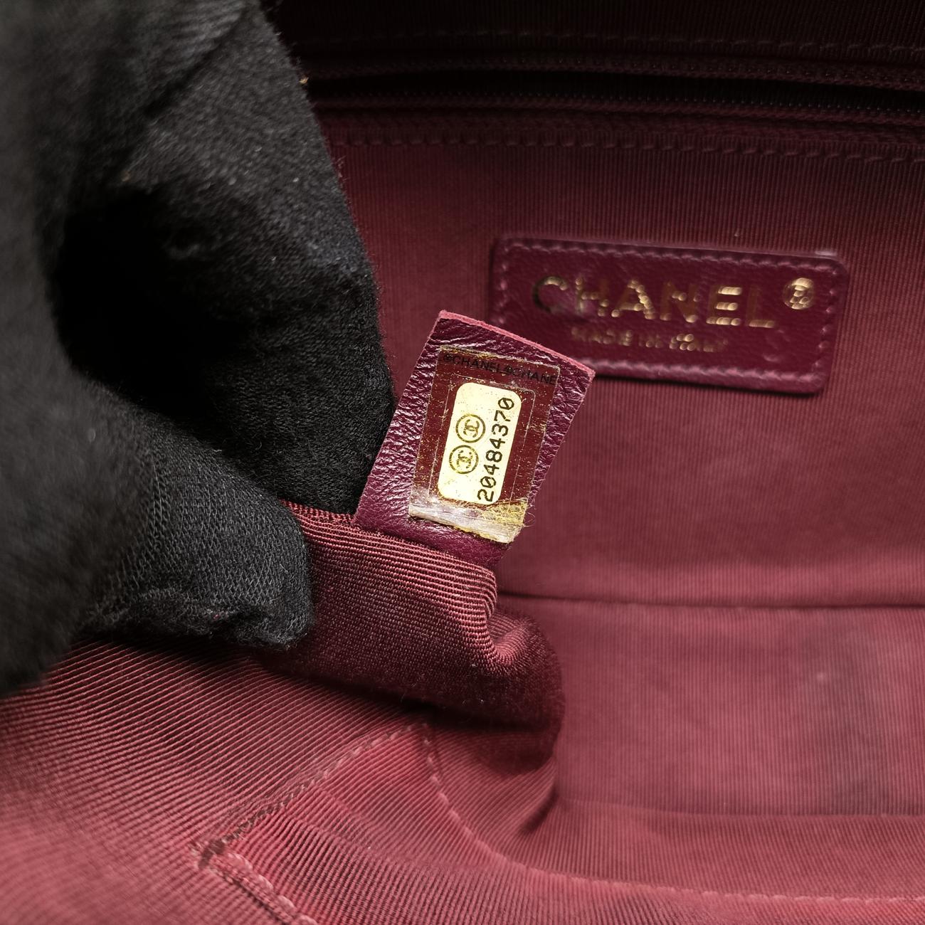 Pre-owned Chanel Coco Boy Camera Case Golden lambskin A92655 shoulderbag | stylenewstar