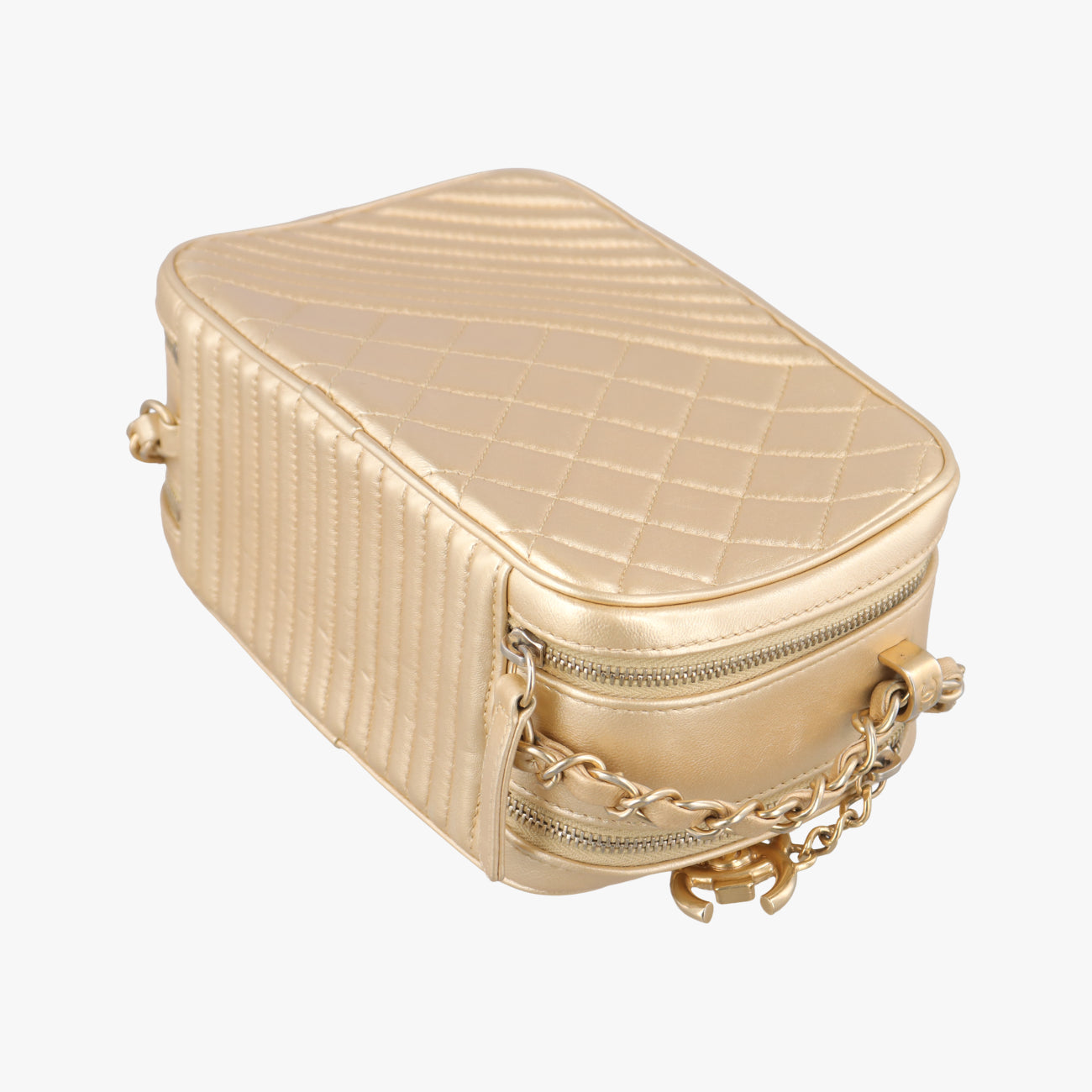 Pre-owned Chanel Coco Boy Camera Case Golden lambskin A92655 shoulderbag | stylenewstar