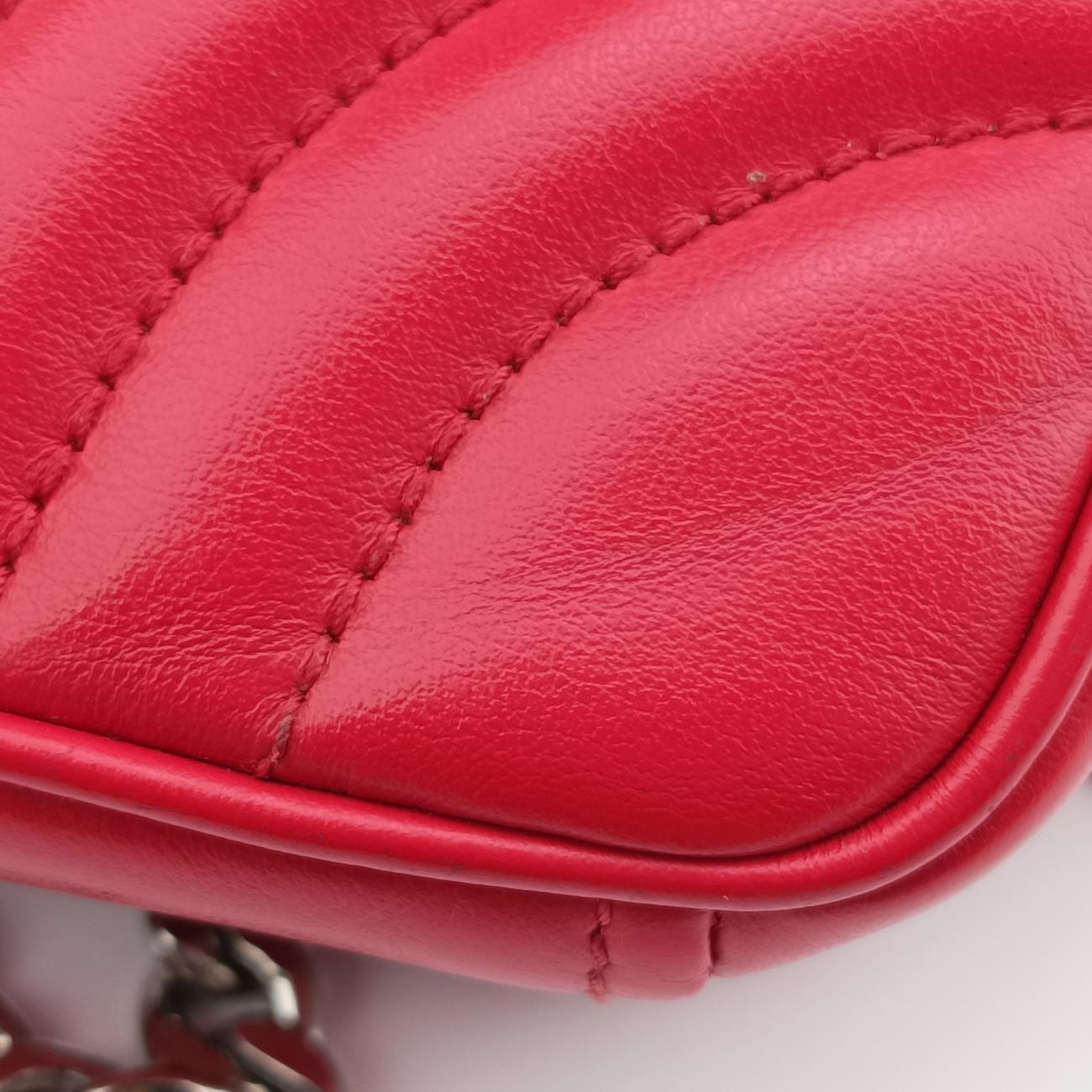 Pre-owned Prada Diagramme Red leather 1BH084 shoulderbag | stylenewstar