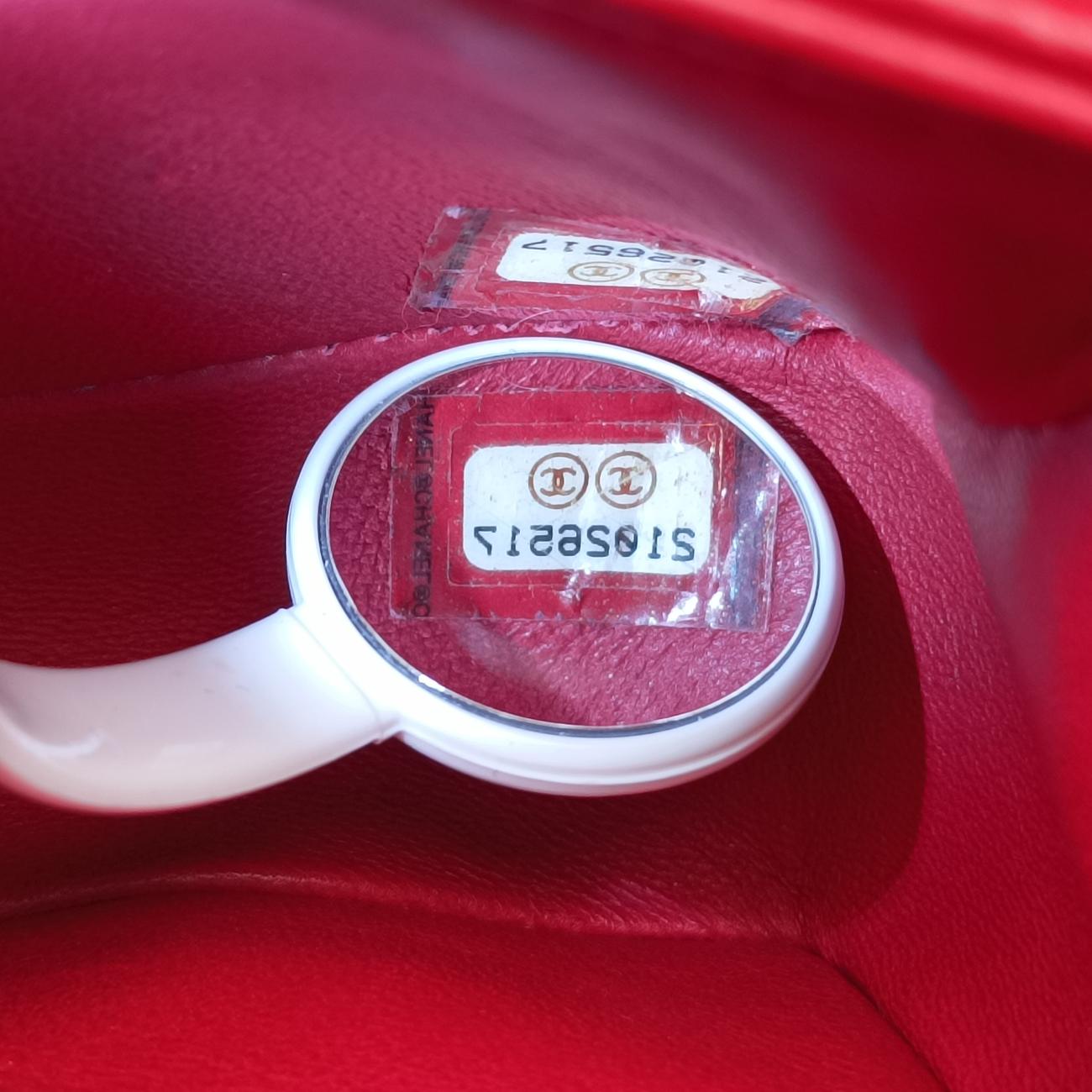 Vintage Chanel BOY CHANEL Red lambskin×Garrusha A66230 shoulderbag | stylenewstar