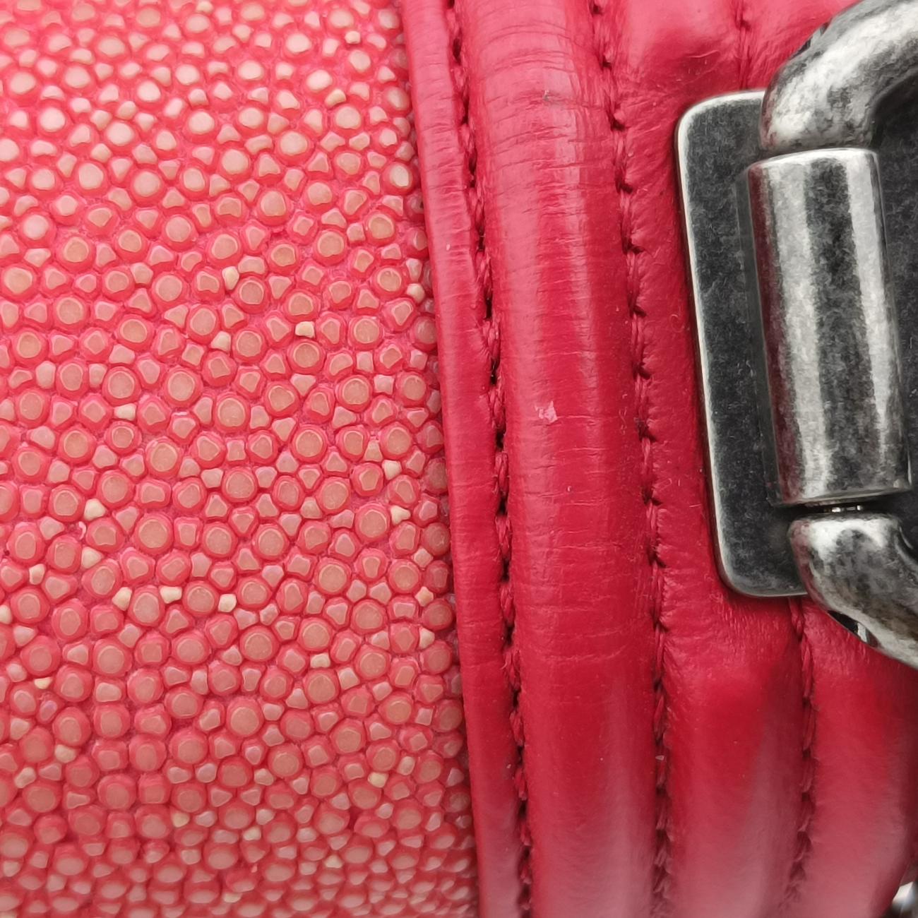 Vintage Chanel BOY CHANEL Red lambskin×Garrusha A66230 shoulderbag | stylenewstar