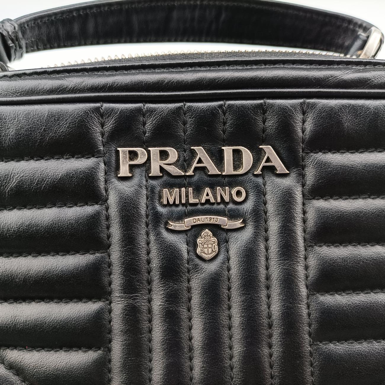 Secondhand Prada Diagramme Black Leather 1BH083 shoulderbag | stylenewstar
