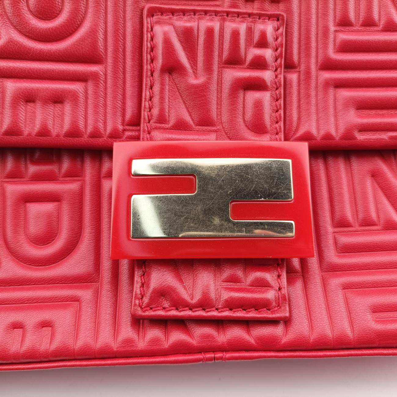 Pre-owned Fendi Baguette Red lambskin 8BR600 shoulderbag | stylenewstar