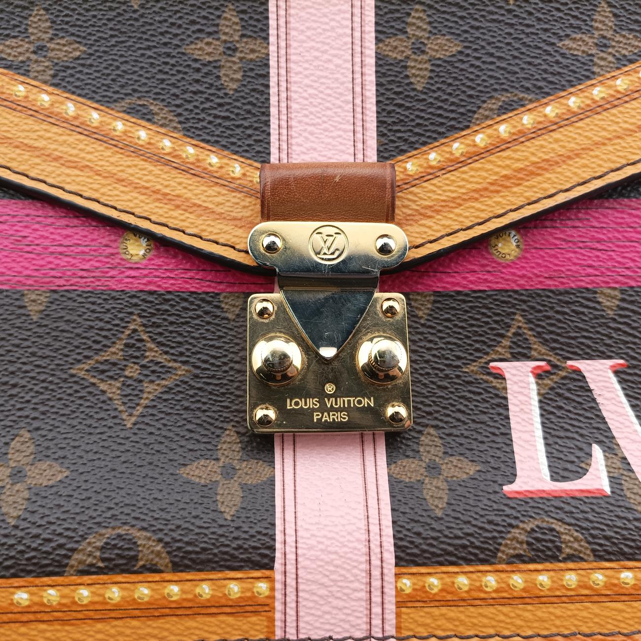 Secondhand Louis Vuitton Summer Trunk Pochette MéTIS brown×multi Monogram Canvas M43628 shoulderbag | stylenewstar