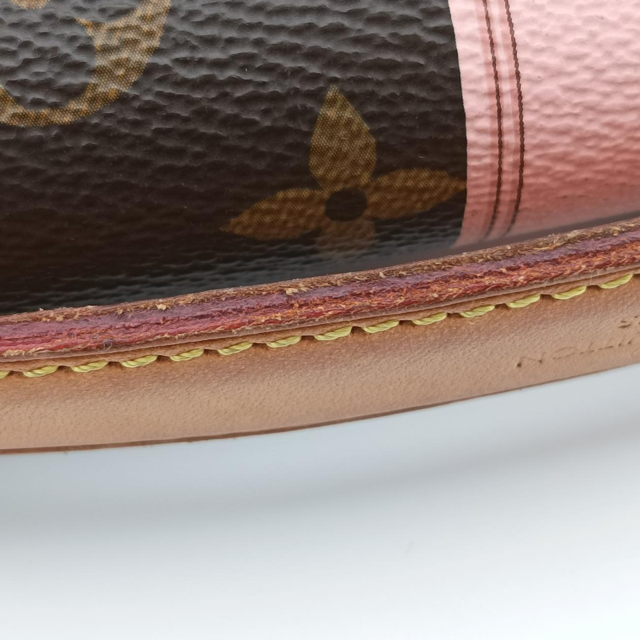 Secondhand Louis Vuitton Summer Trunk Pochette MéTIS brown×multi Monogram Canvas M43628 shoulderbag | stylenewstar