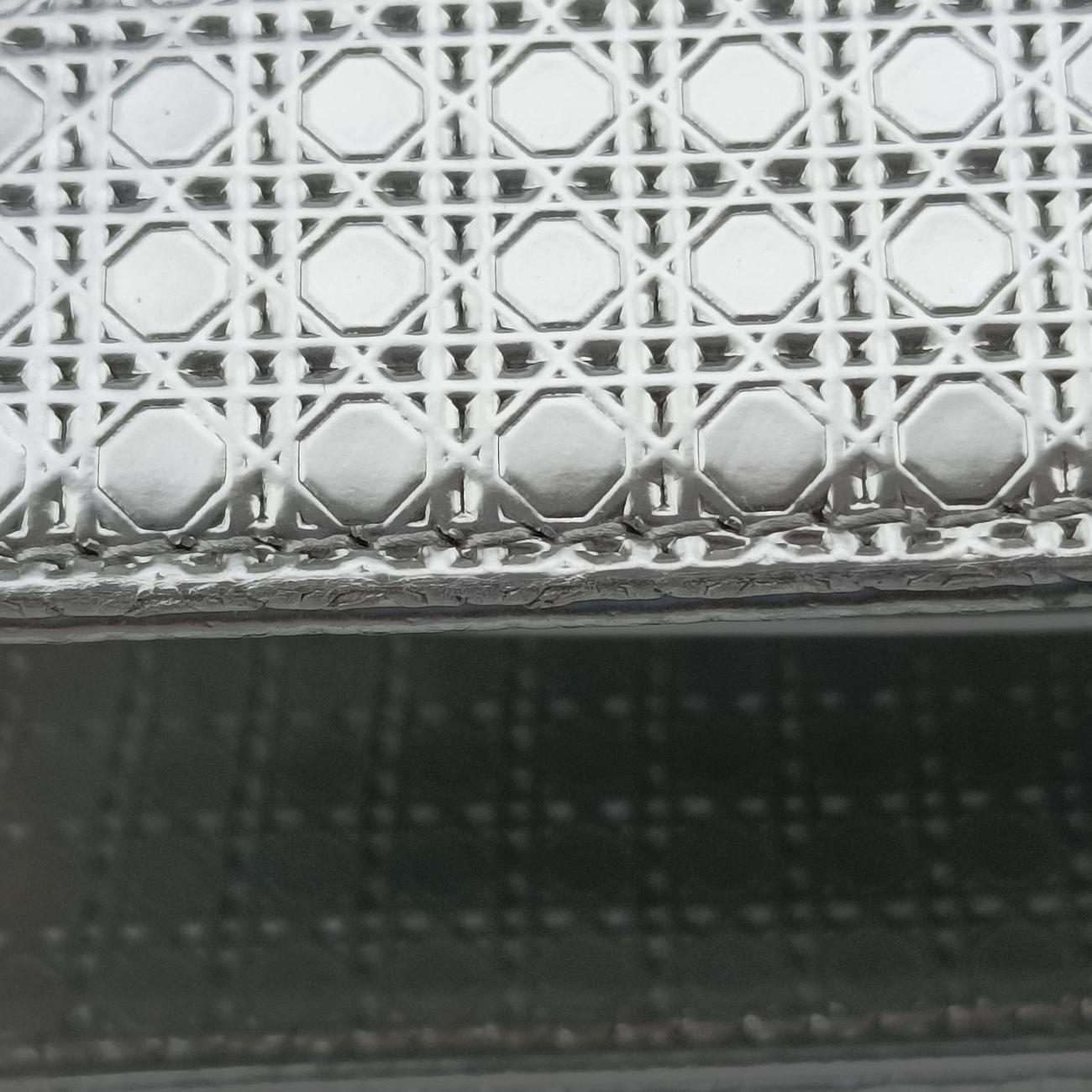 Secondhand Christian Dior Lady Dior Silver Patent Leather  shoulderbag | stylenewstar