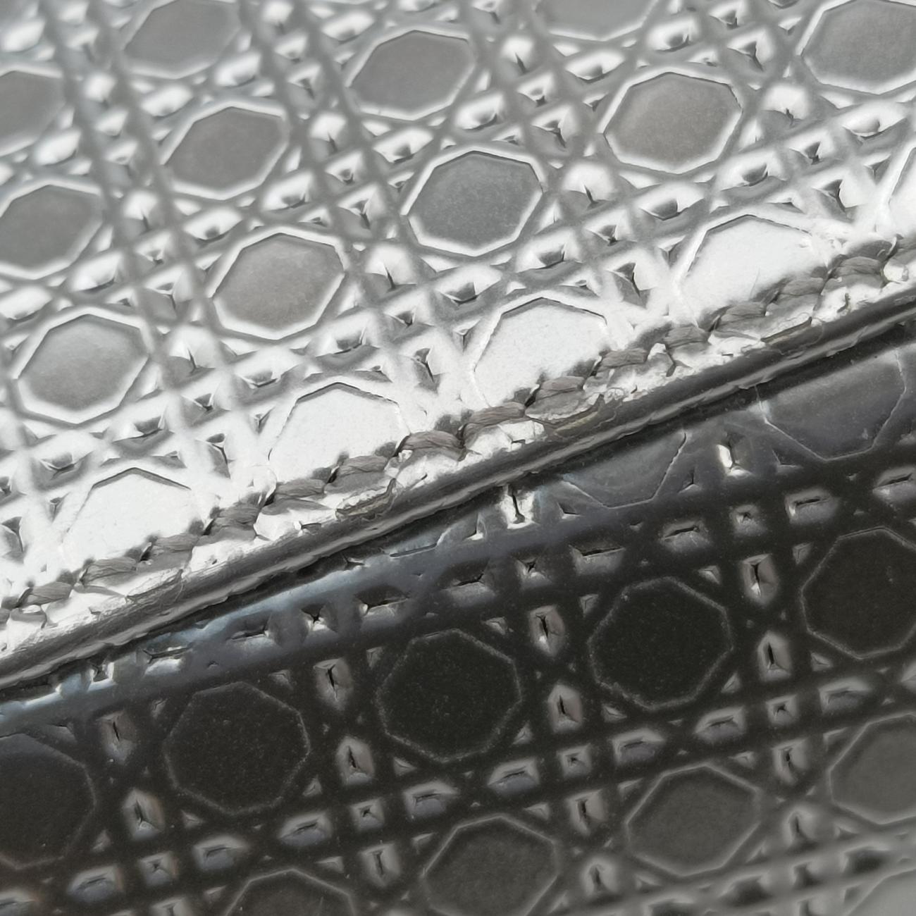 Secondhand Christian Dior Lady Dior Silver Patent Leather  shoulderbag | stylenewstar