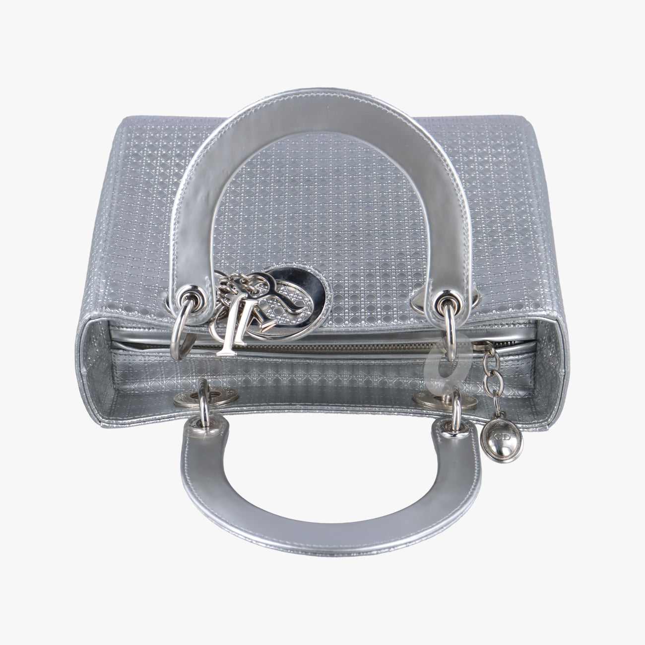 Secondhand Christian Dior Lady Dior Silver Patent Leather  shoulderbag | stylenewstar