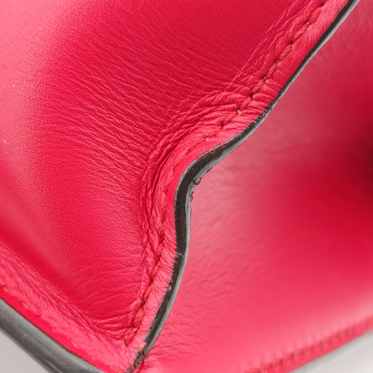 Pre-owned Gucci Sylvie Red×navy Leather 421882 shoulderbag | stylenewstar