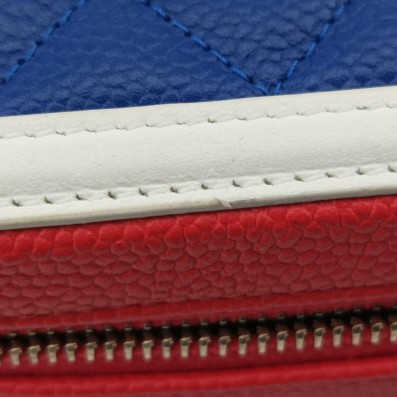 Pre-owned Chanel Filigree Vanity Case Top Handle Red x Blue x White Caviar Skin A84452 shoulderbag | stylenewstar