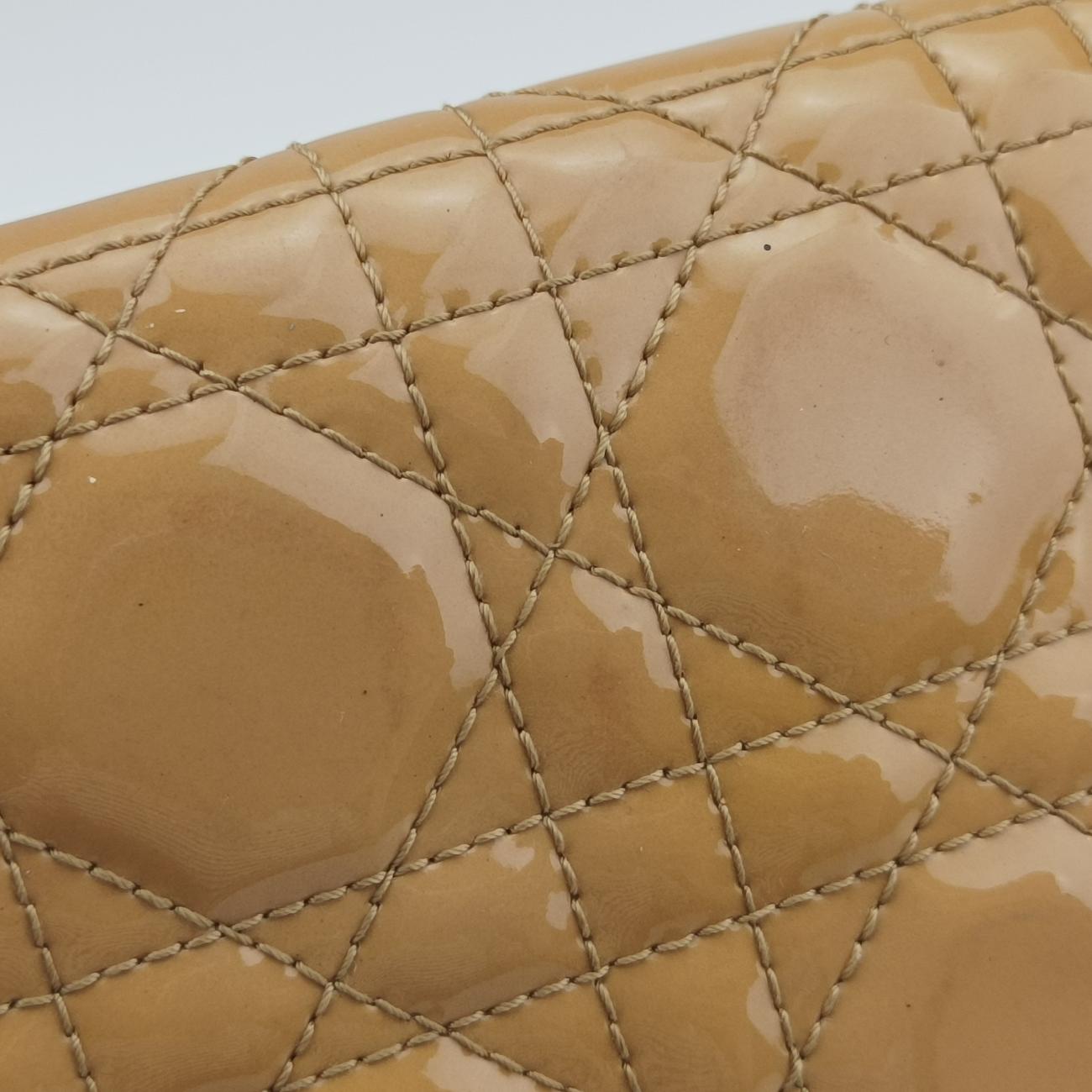 Pre-owned Christian Dior Cannage Beige Enamel  shoulderbag | stylenewstar