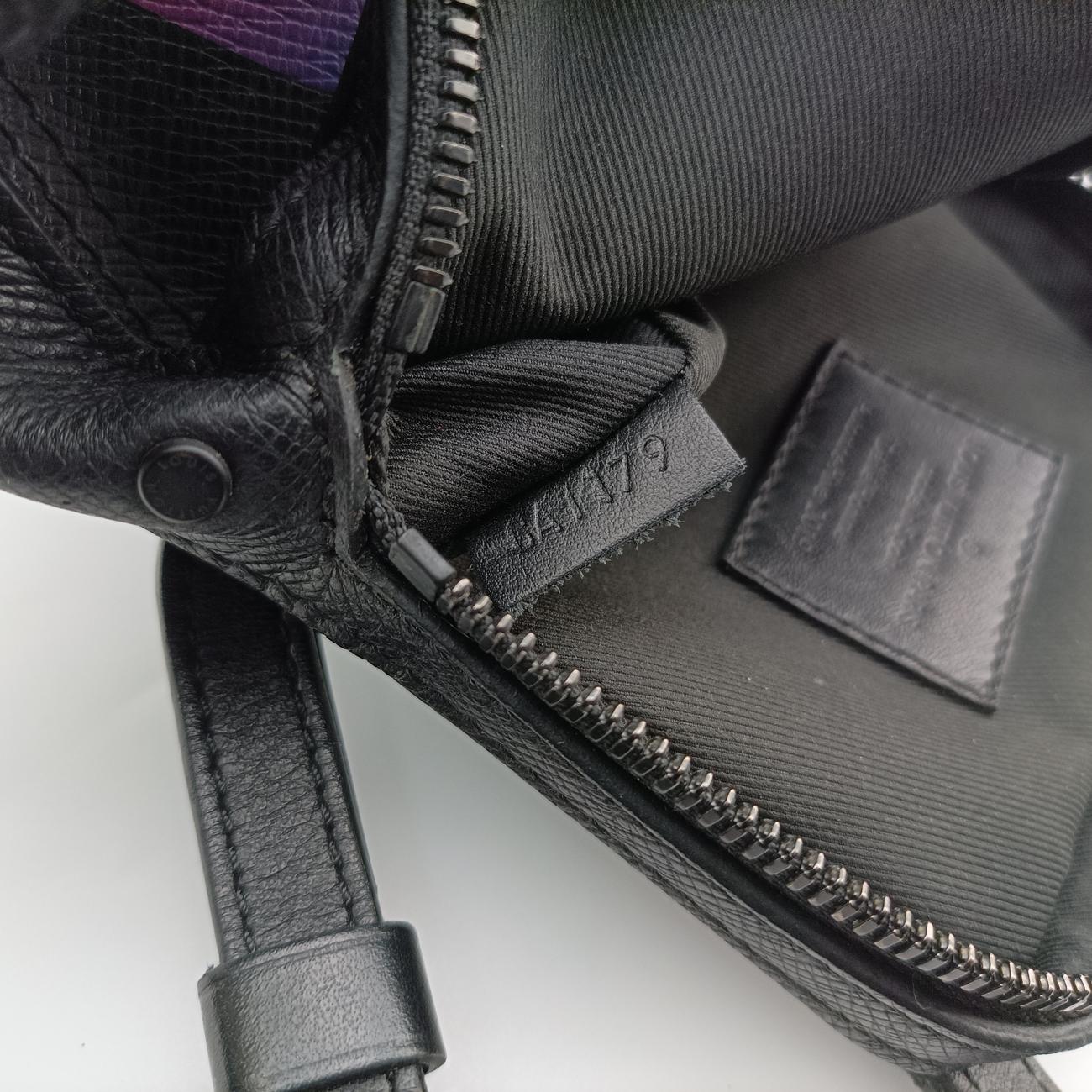 Pre-owned Louis Vuitton Danoob Messenger Black × Orange × Blue Taiga M30332 shoulderbag | stylenewstar