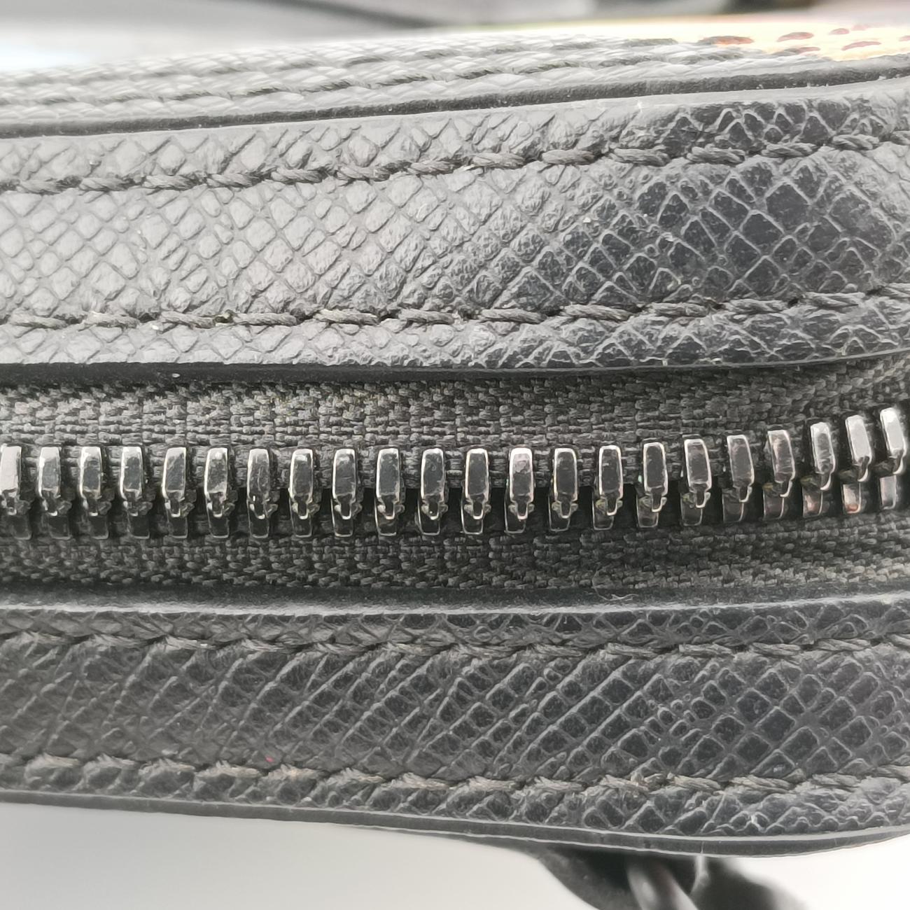 Pre-owned Louis Vuitton Danoob Messenger Black × Orange × Blue Taiga M30332 shoulderbag | stylenewstar