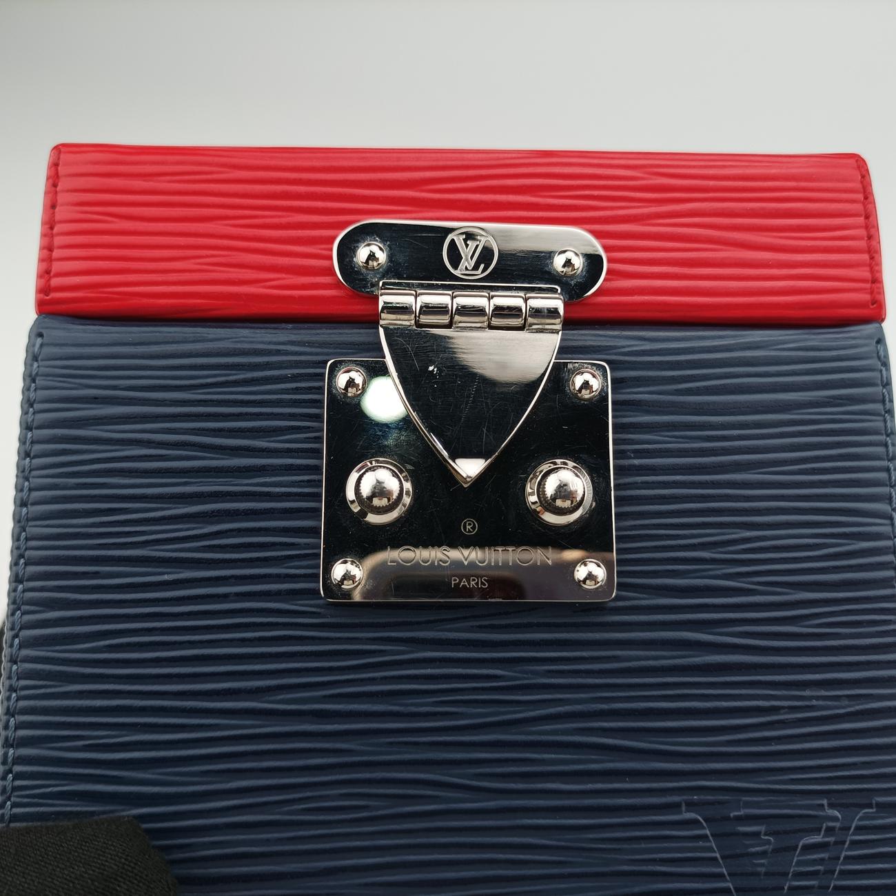 Pre-owned Louis Vuitton Breaker box Navy×Red epi M52466 shoulderbag | stylenewstar