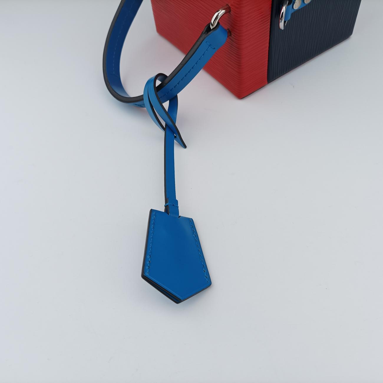 Pre-owned Louis Vuitton Breaker box Navy×Red epi M52466 shoulderbag | stylenewstar