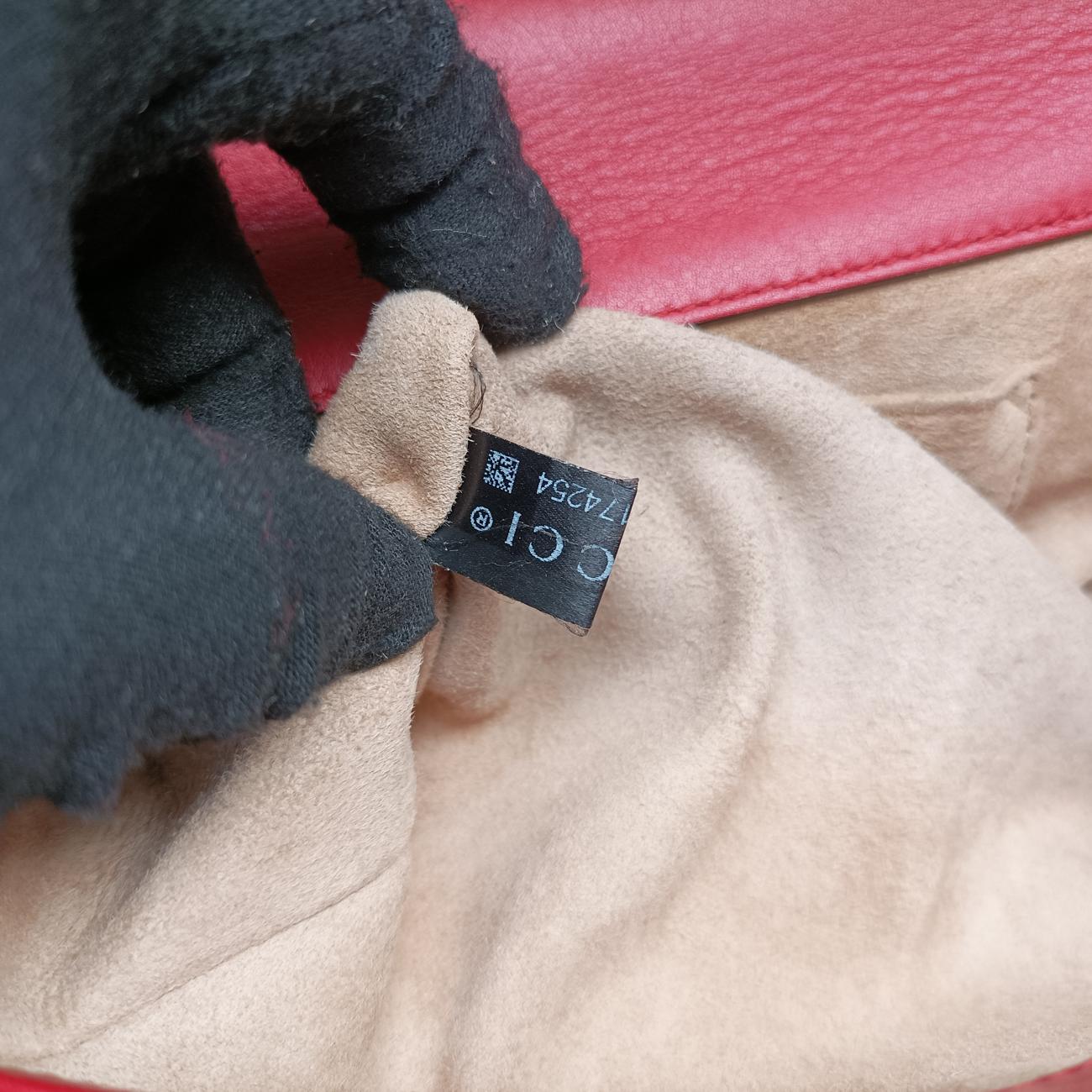 Secondhand Gucci Padlock Red Leather 432182 shoulderbag | stylenewstar