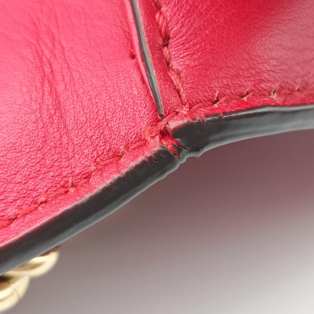 Secondhand Gucci Padlock Red Leather 432182 shoulderbag | stylenewstar