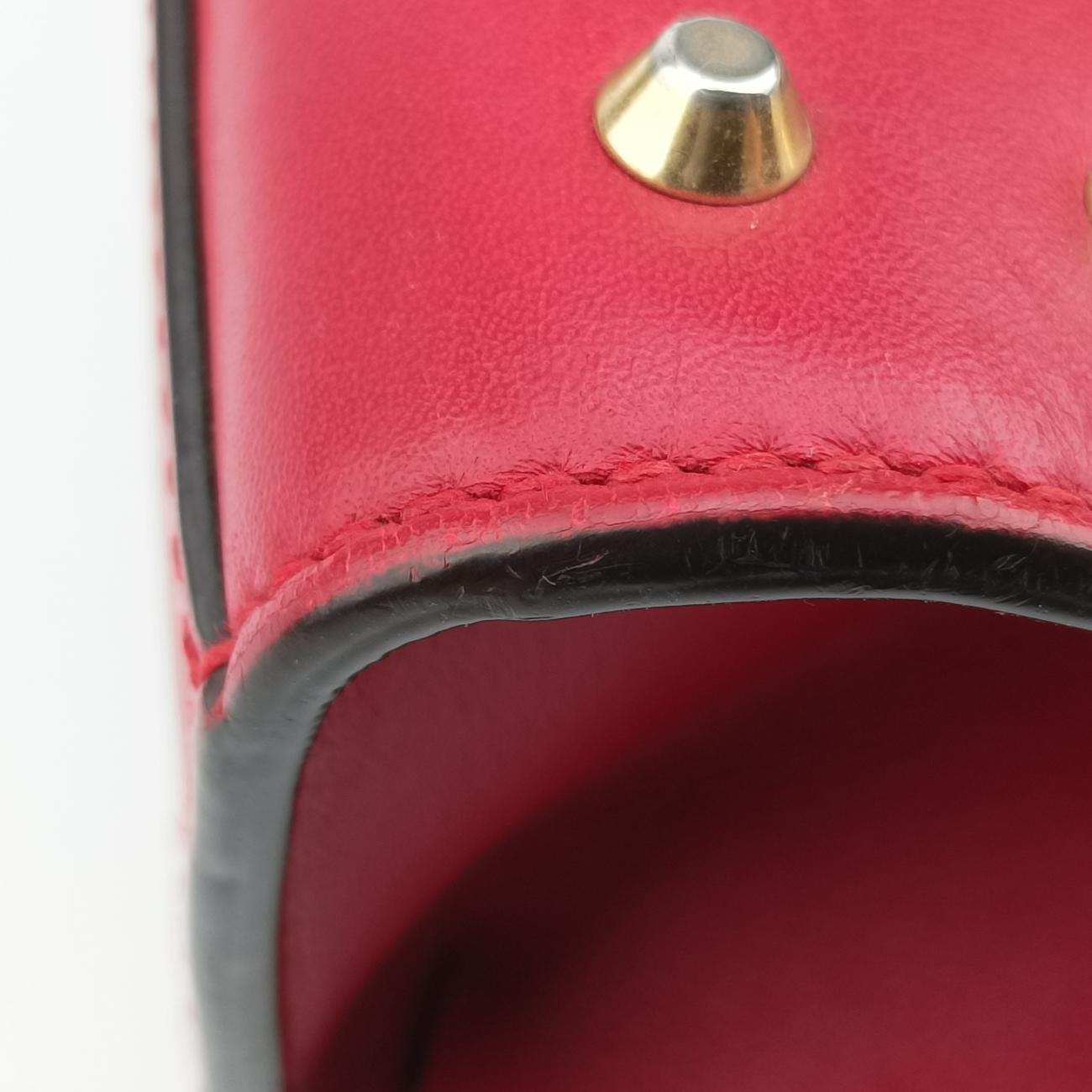 Secondhand Gucci Padlock Red Leather 432182 shoulderbag | stylenewstar