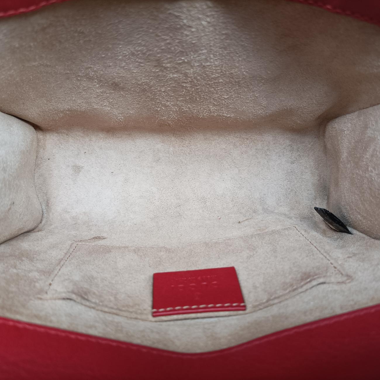 Secondhand Gucci Padlock Red Leather 432182 shoulderbag | stylenewstar