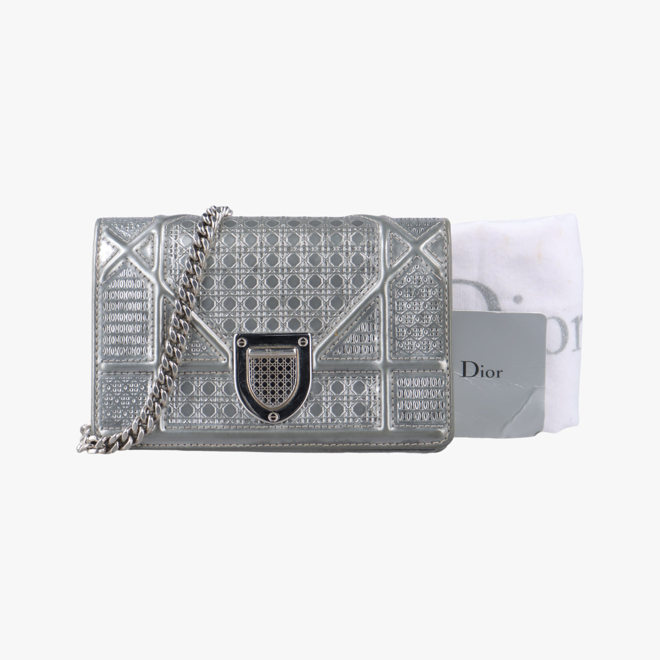 Secondhand Christian Dior Diorama Silver Patent Leather  shoulderbag | stylenewstar