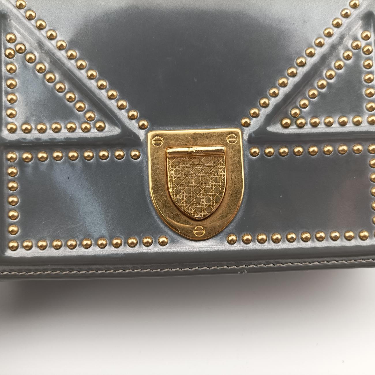 Secondhand Christian Dior Diorama Silver Patent　  shoulderbag | stylenewstar