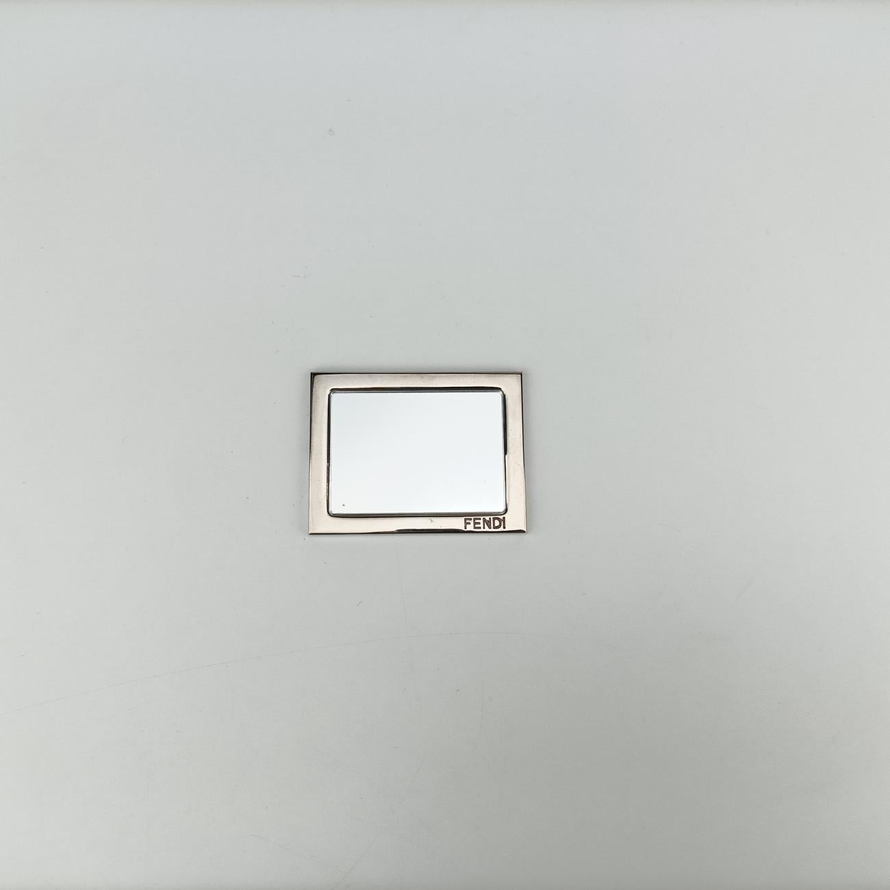 Vintage Fendi Be Baguette Red×Brown Leather 8BR677 shoulderbag | stylenewstar