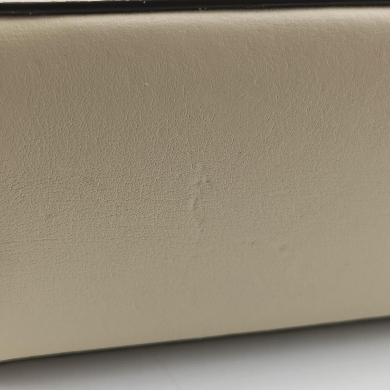 Pre-owned Gucci Interlocking G White×red Leather 658230 shoulderbag | stylenewstar