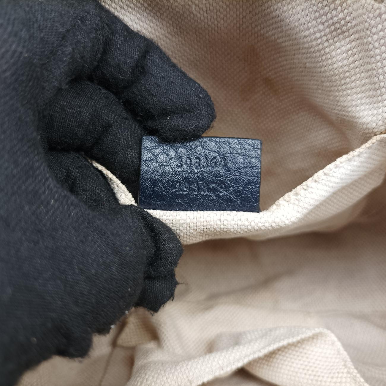 Pre-owned Gucci Soho Navy Leather 308364 shoulderbag | stylenewstar