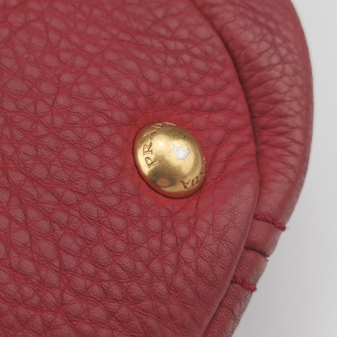 Pre-owned Prada Triangle logo Red Leather B2343M shoulderbag | stylenewstar