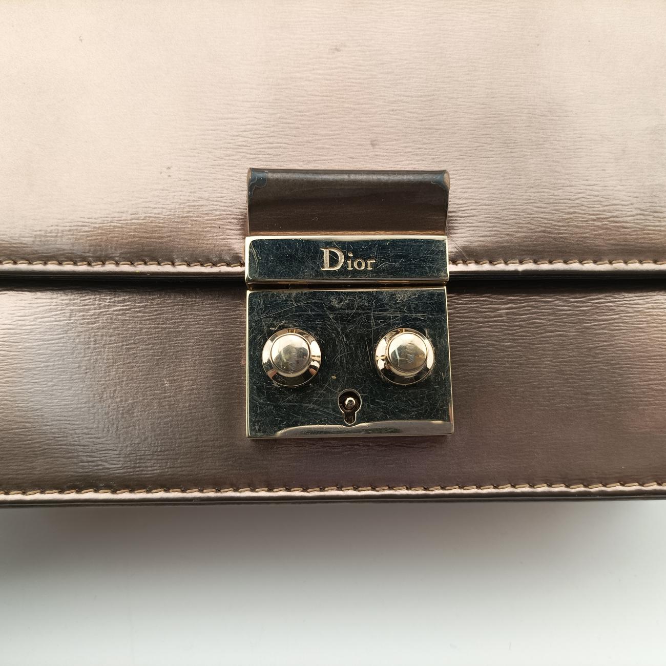 Pre-owned Christian Dior new lock Golden Patent  shoulderbag | stylenewstar