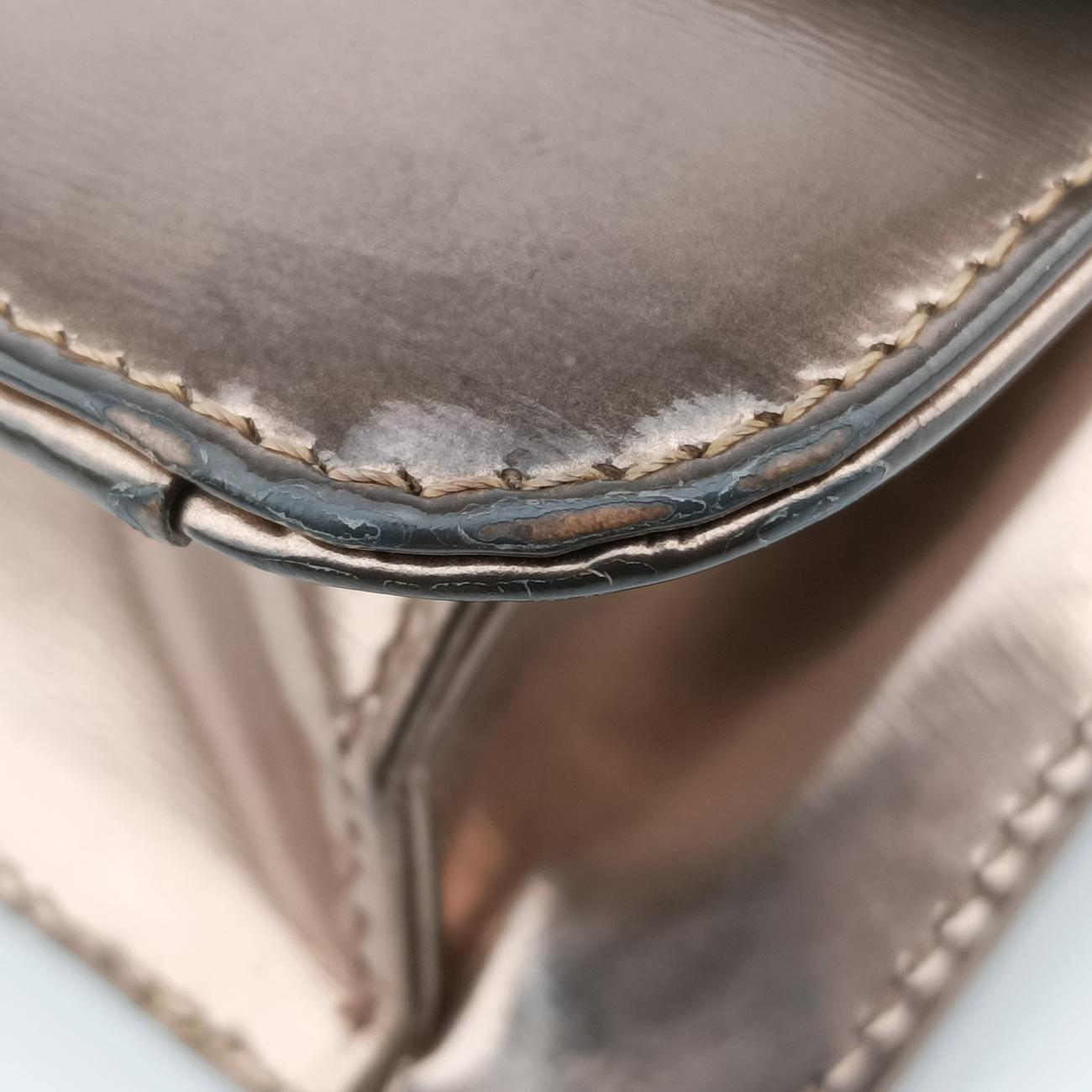 Pre-owned Christian Dior new lock Golden Patent  shoulderbag | stylenewstar