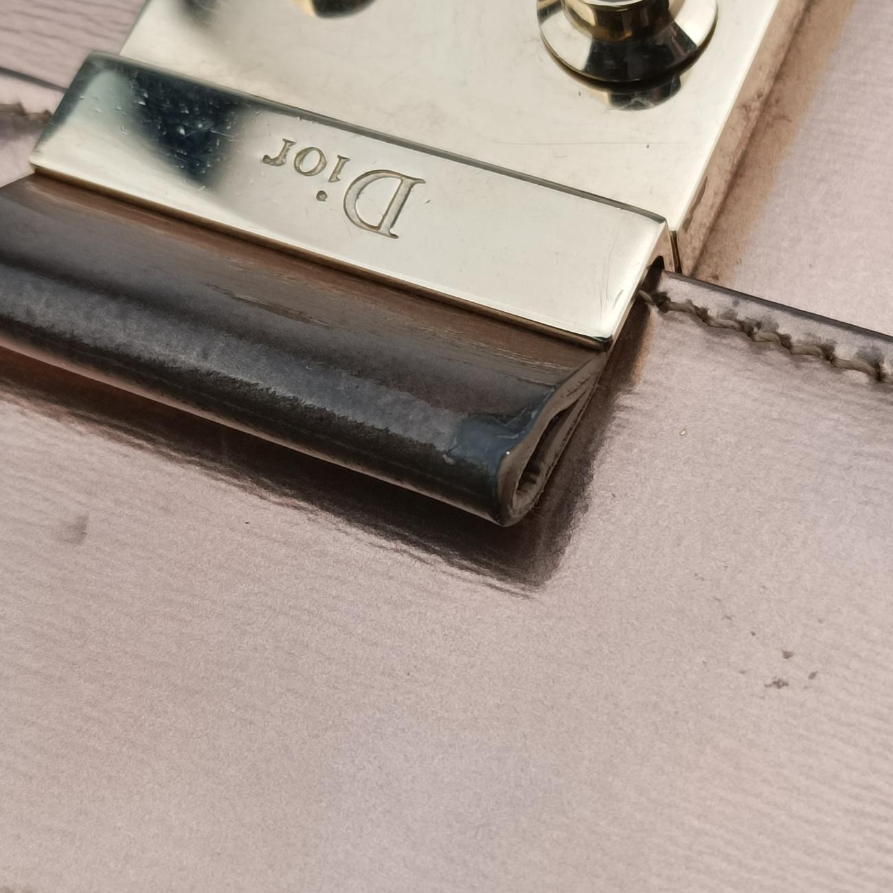 Pre-owned Christian Dior new lock Golden Patent  shoulderbag | stylenewstar