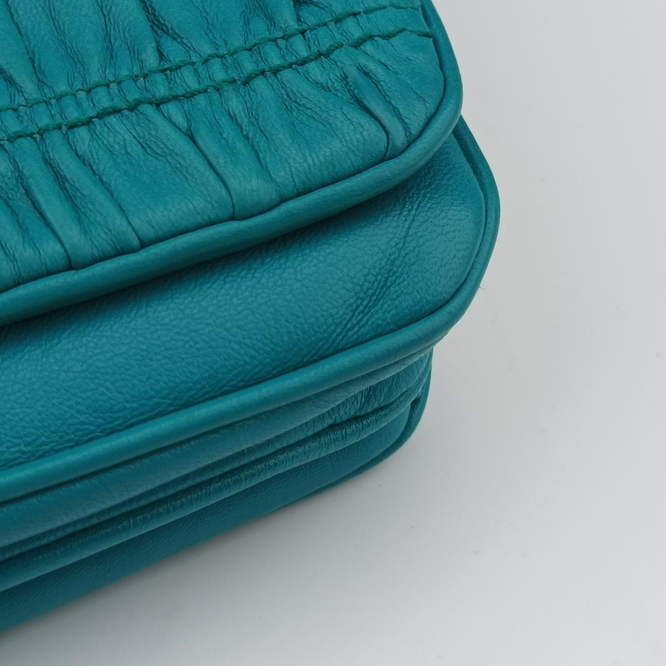 Pre-owned Prada Nappa Gaufre Nero Handbag Blue Nappa Leather  shoulderbag | stylenewstar