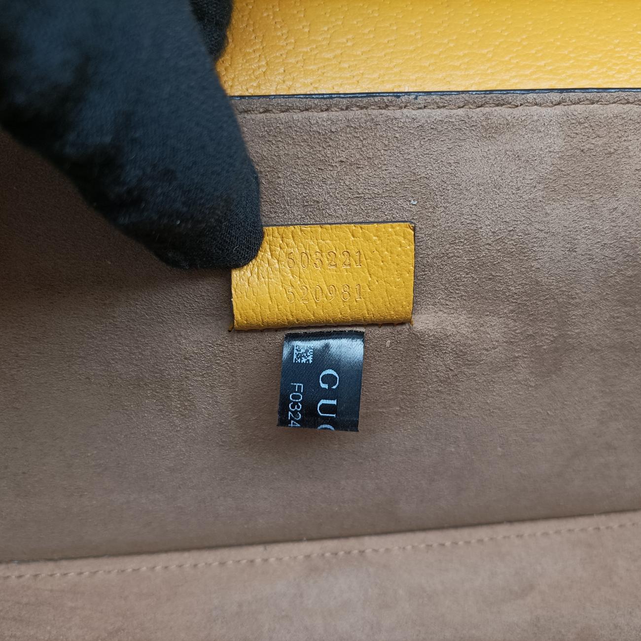 Pre-owned Gucci GG flora Padlock Bamboo Beige×Yellow×Multicolour PVC coated canvas 603221 shoulderbag | stylenewstar