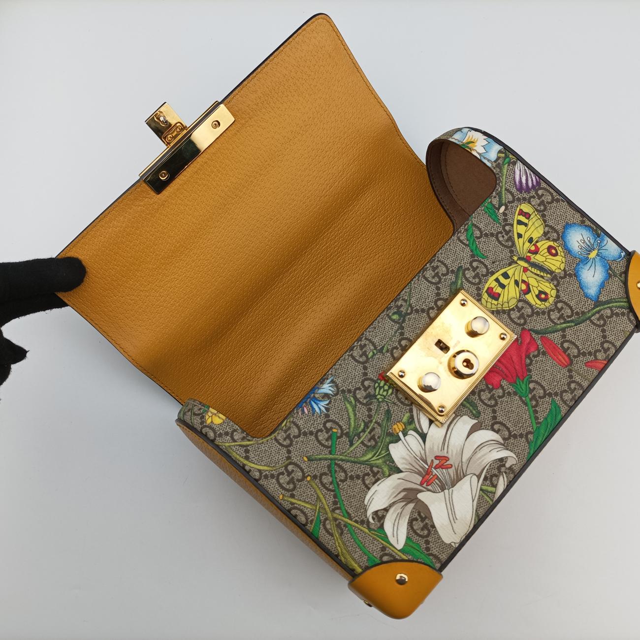Pre-owned Gucci GG flora Padlock Bamboo Beige×Yellow×Multicolour PVC coated canvas 603221 shoulderbag | stylenewstar
