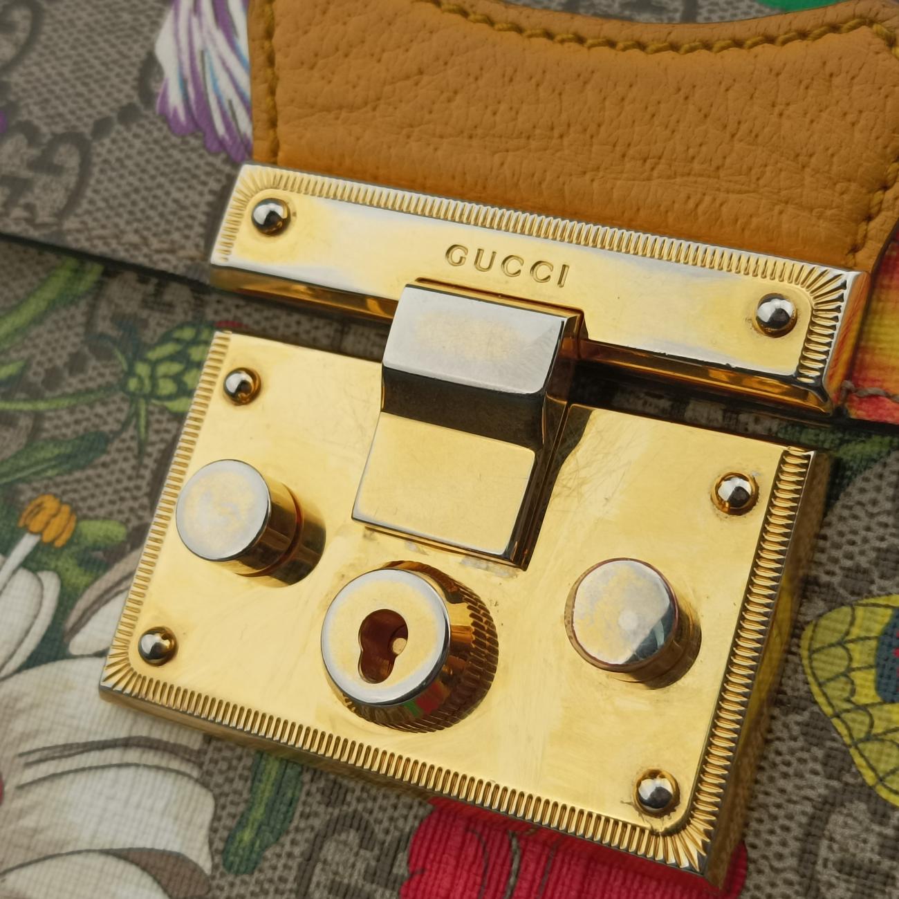 Pre-owned Gucci GG flora Padlock Bamboo Beige×Yellow×Multicolour PVC coated canvas 603221 shoulderbag | stylenewstar