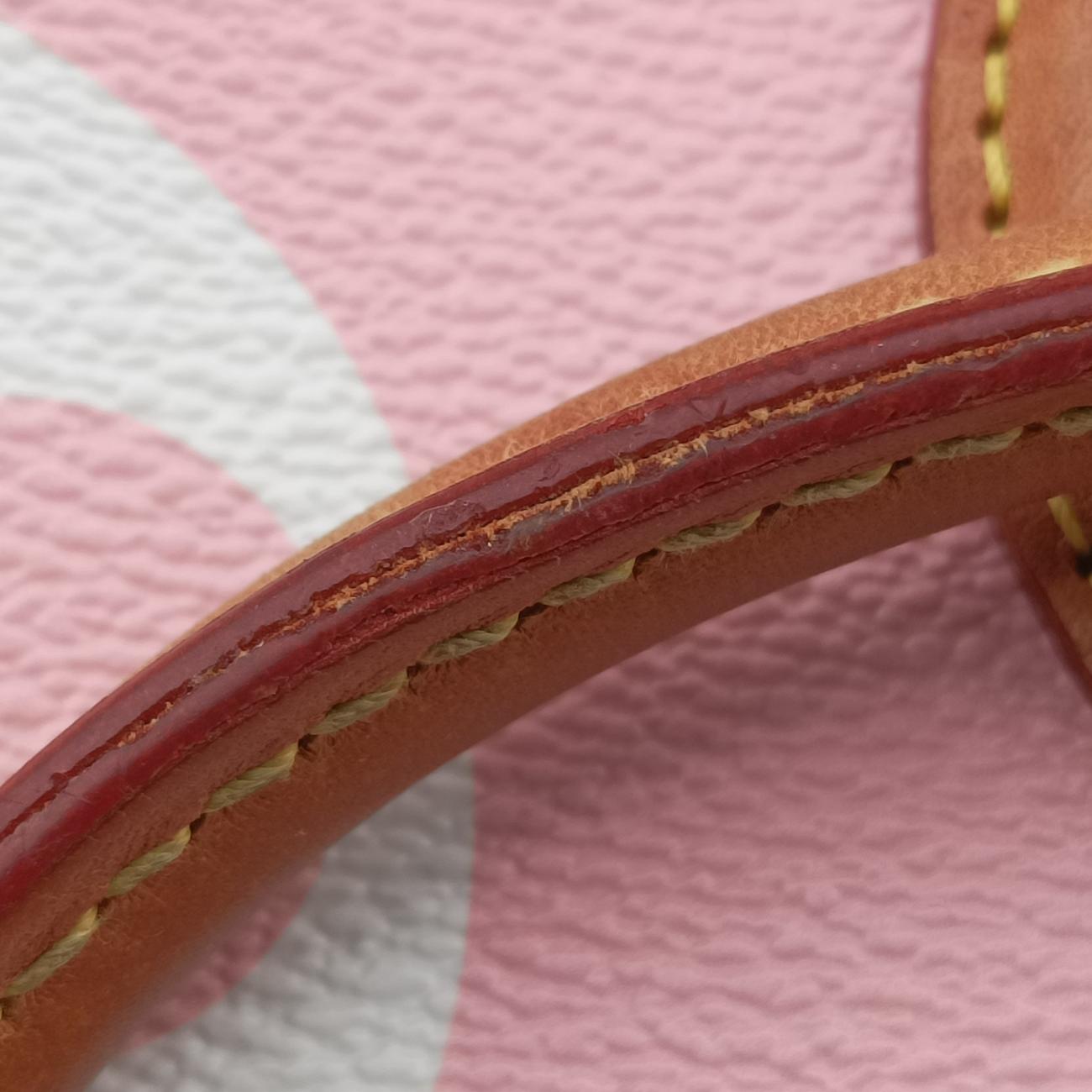 Pre-owned Louis Vuitton The Pool OnTheGo GM Pink×multicolor Monogram Giant M57889 shoulderbag | stylenewstar