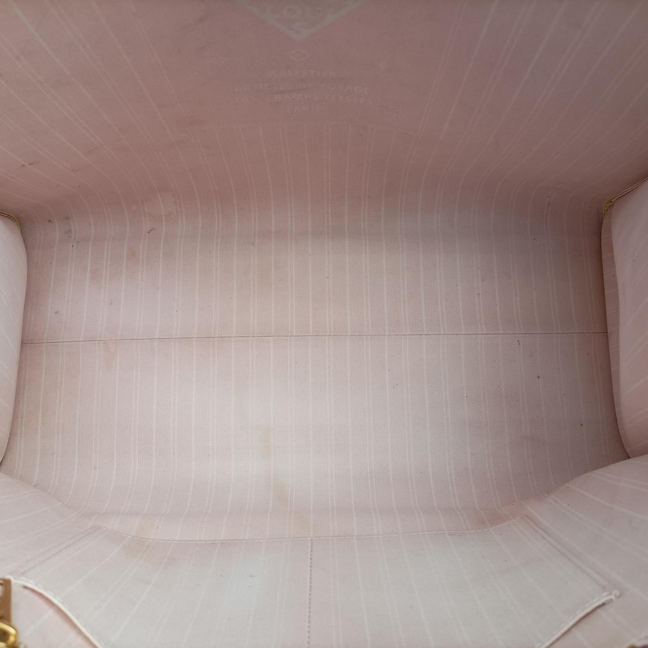 Pre-owned Louis Vuitton The Pool OnTheGo GM Pink×multicolor Monogram Giant M57889 shoulderbag | stylenewstar