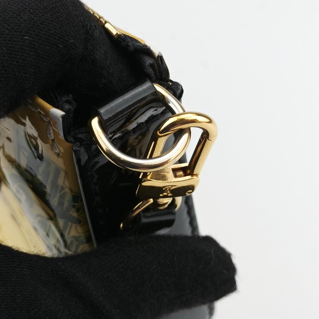 Pre-owned Louis Vuitton Pochette Accessoires Sticker White×multi Vernis M90928 handbag | stylenewstar