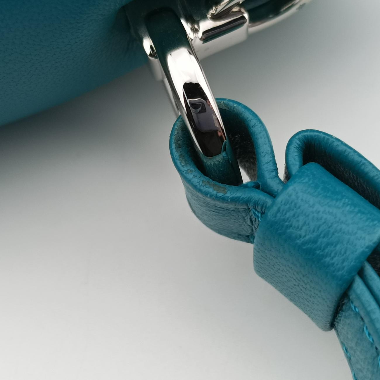 Pre-owned Prada Padded Nappa triangle Green lambskin 1BA315 shoulderbag | stylenewstar